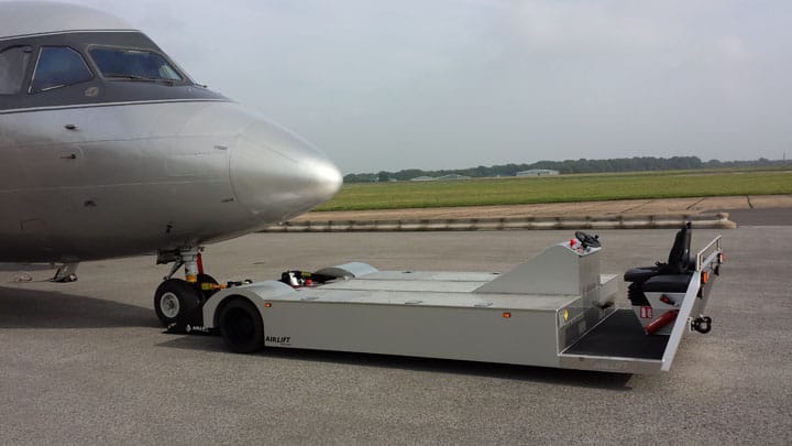 Airlift AL100 electric towbarless aircraft tug