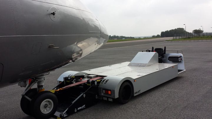 Airlift AL100 electric towbarless aircraft tug