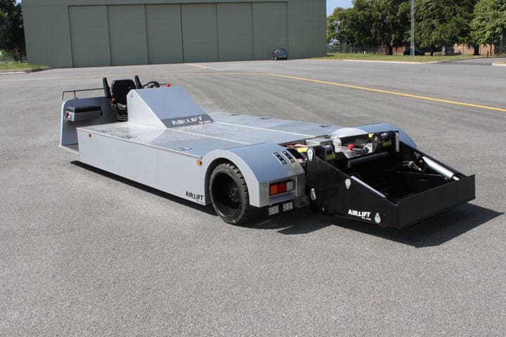 Airlift AL100 electric towbarless aircraft tug