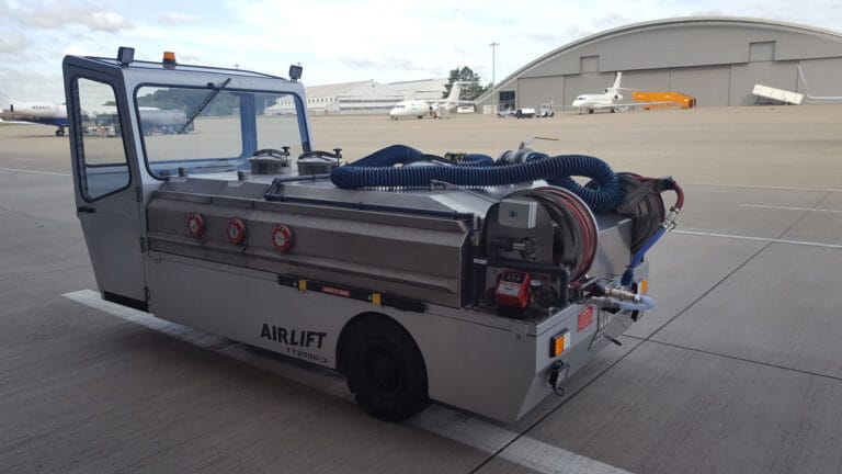 Airlift TT2000-3 electric toilet tug