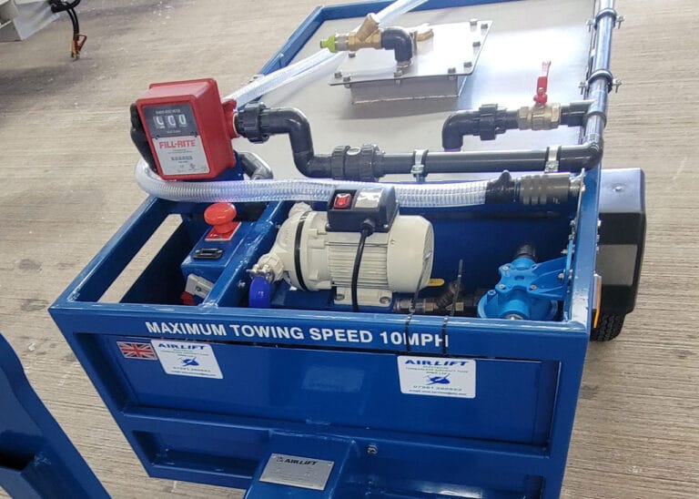 Airlift WT350 towable water tank