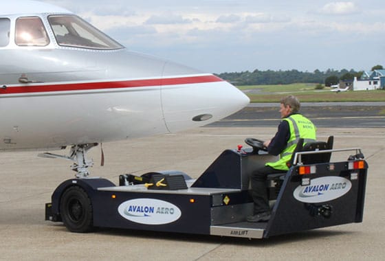 heavy duty aircraft tug